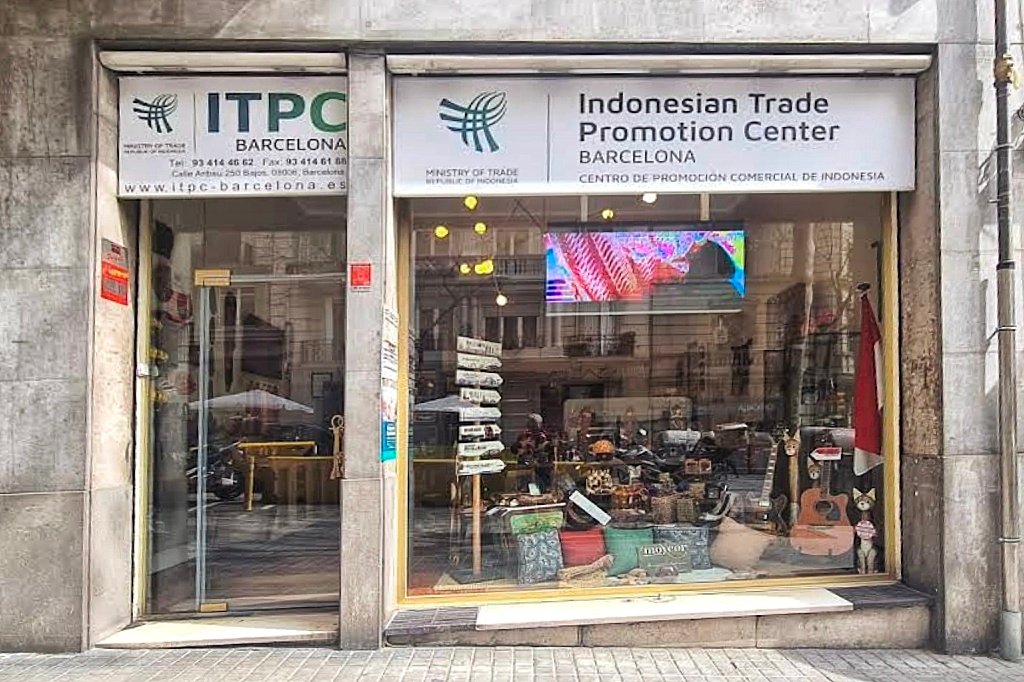 Itpc indonesia trade promotion center kementerian perdagangan kemendag barcelona spanyol pramana craft ekspor kerajinan handicraft